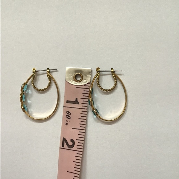 Blue Topaz triple stone hoop earrings - Picture 5 of 6